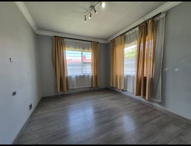 3 BEDROOM HOUSE FOR SALE IN COMET